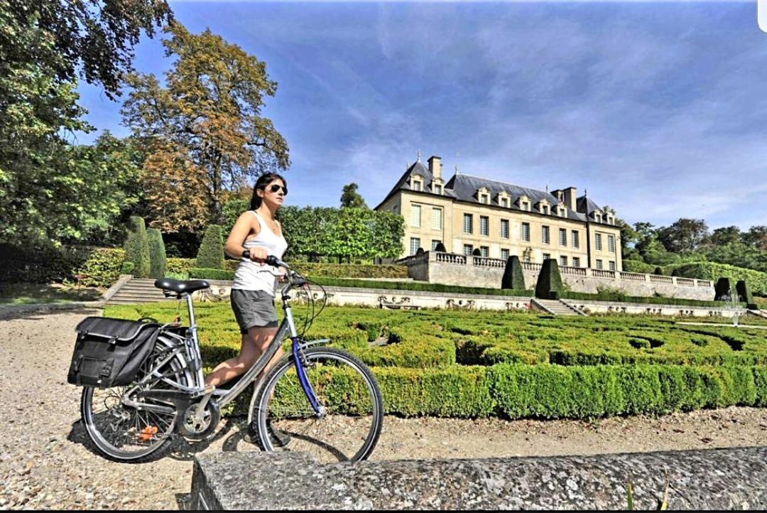 Le Panoramique Auvers Luaran gambar